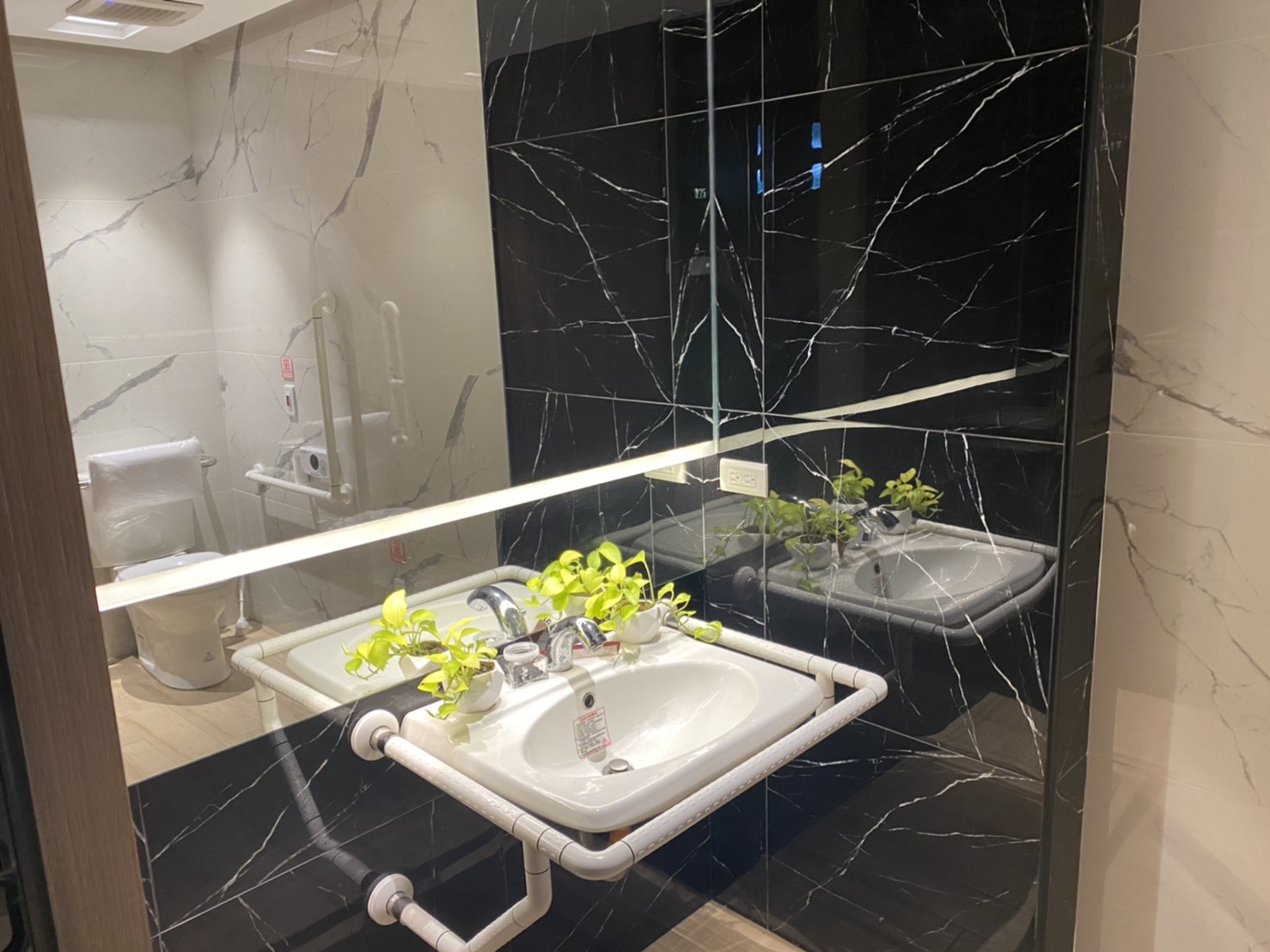 無障礙客房‧設施及友善環境-3