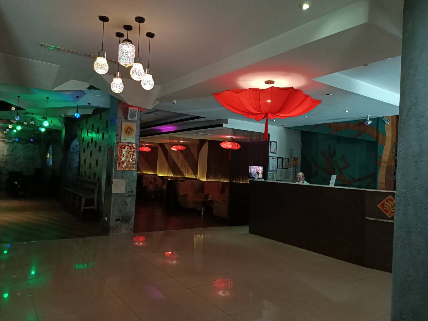 愛聚主題旅館-4