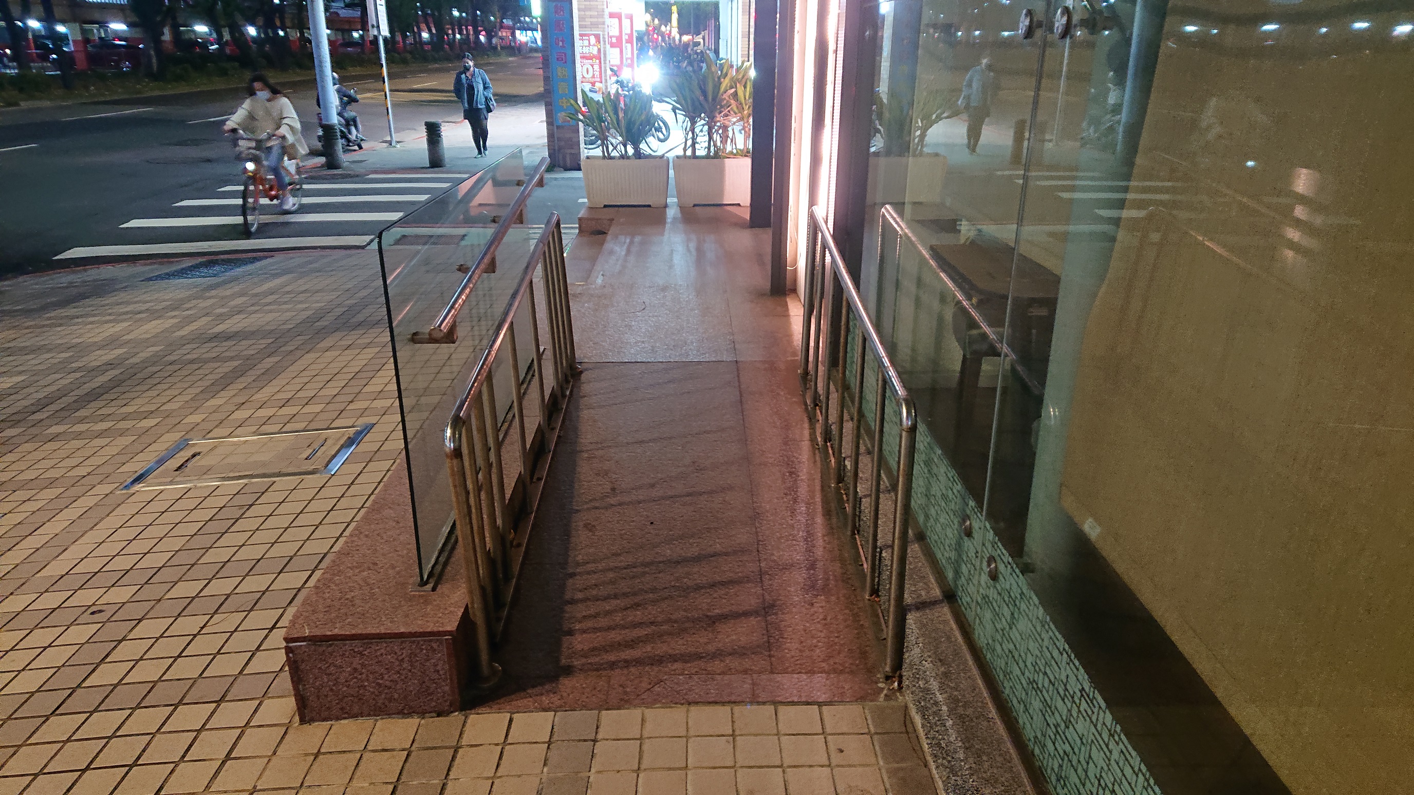 無障礙客房‧設施及友善環境-4