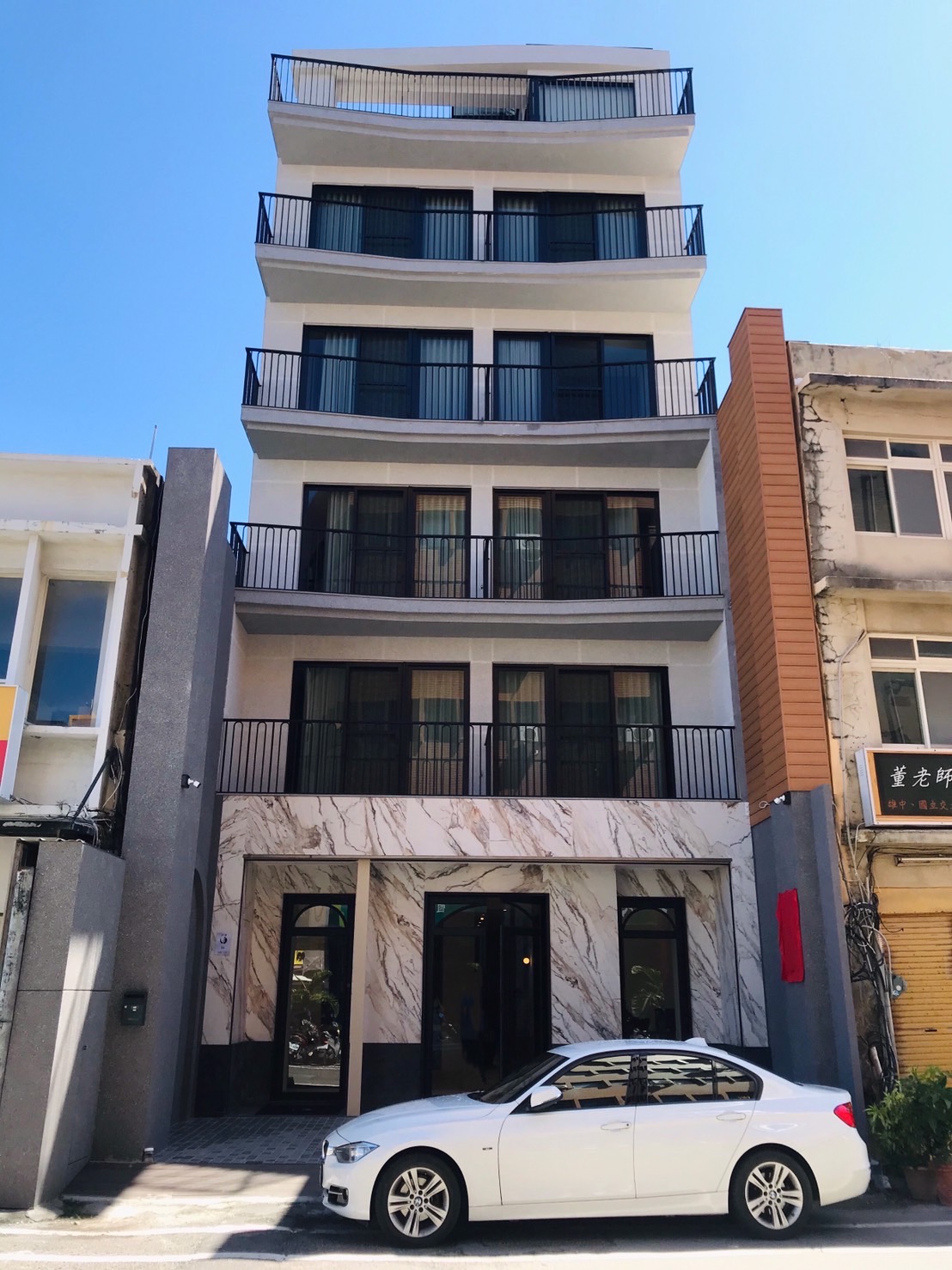 黑牛角旅店-1