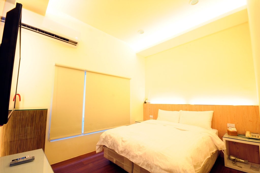 綠堤濱海旅店-5