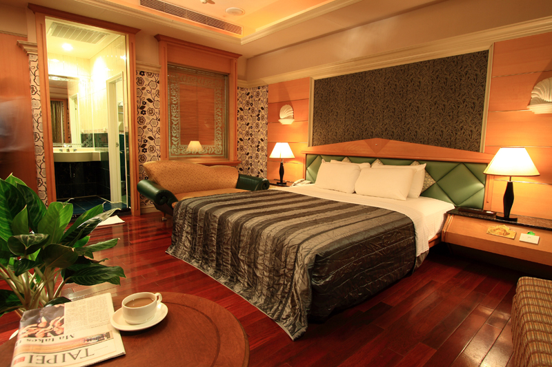 國妃鷹堡汽車旅館仁德館2