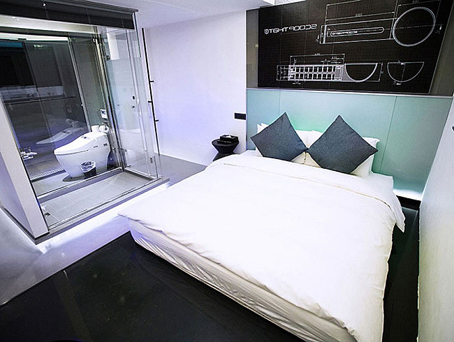 雀客旅館台中黎明-5