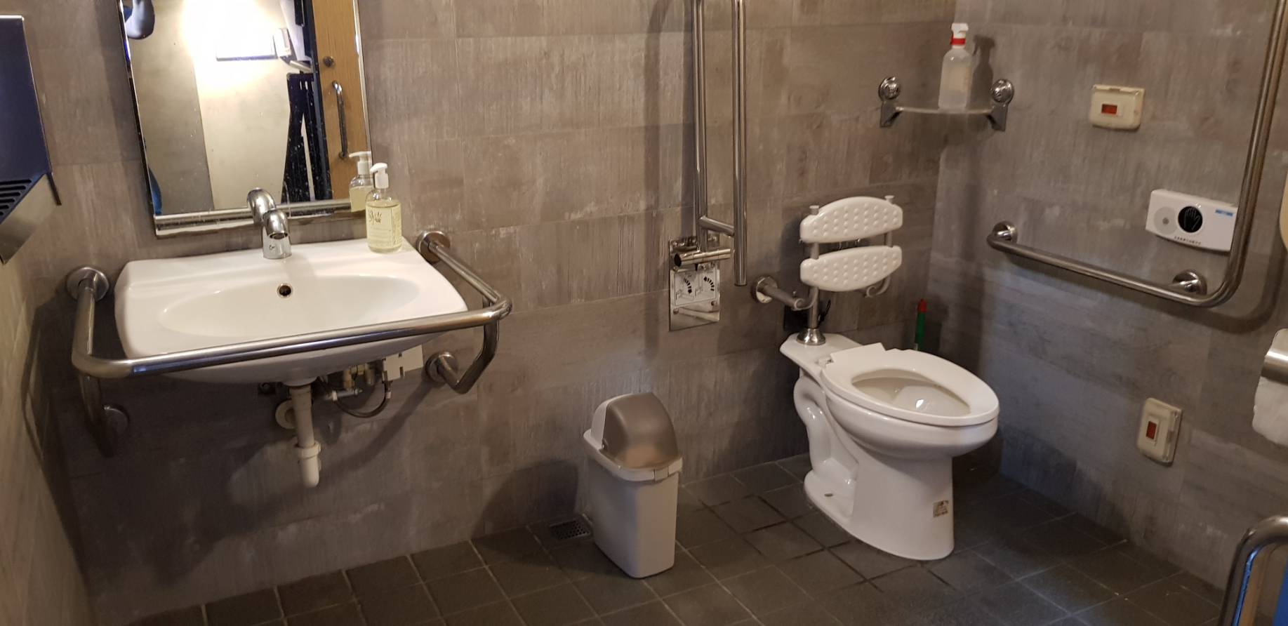 無障礙客房‧設施及友善環境-6