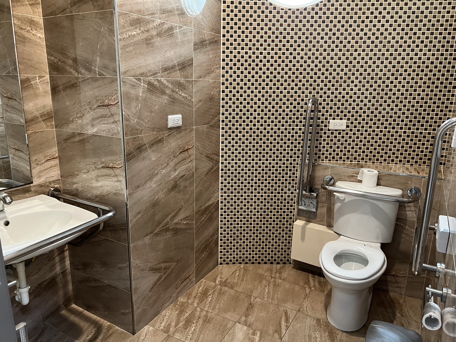 無障礙客房‧設施及友善環境-6