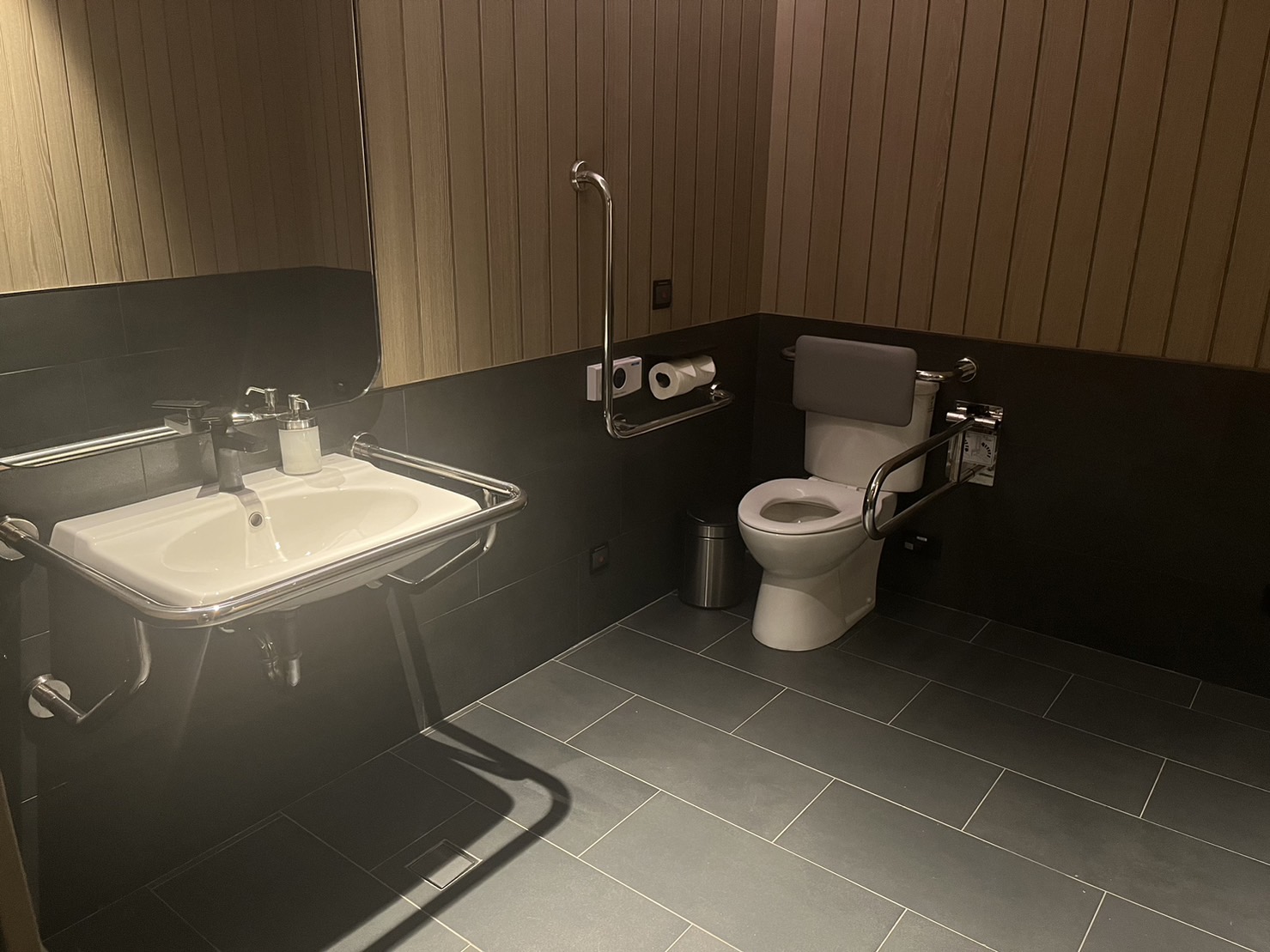 無障礙客房‧設施及友善環境-3