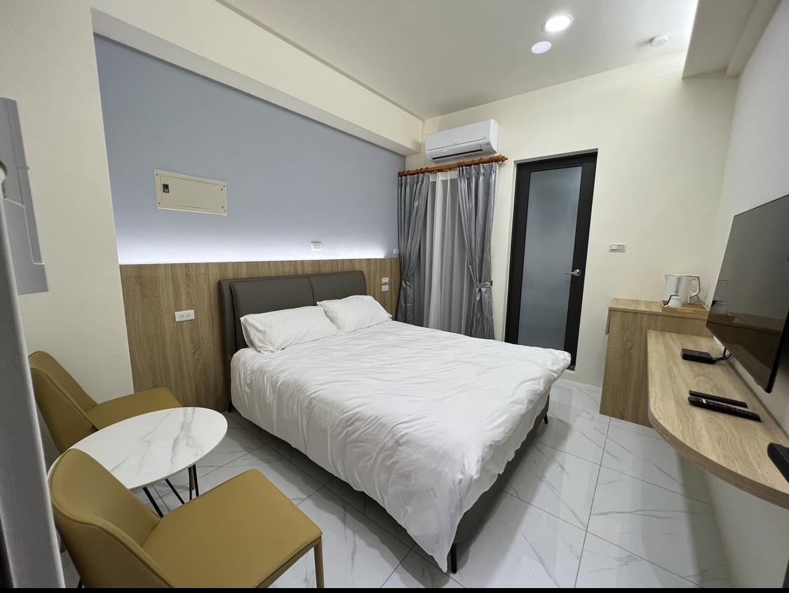 巷弄里歐民宿-2