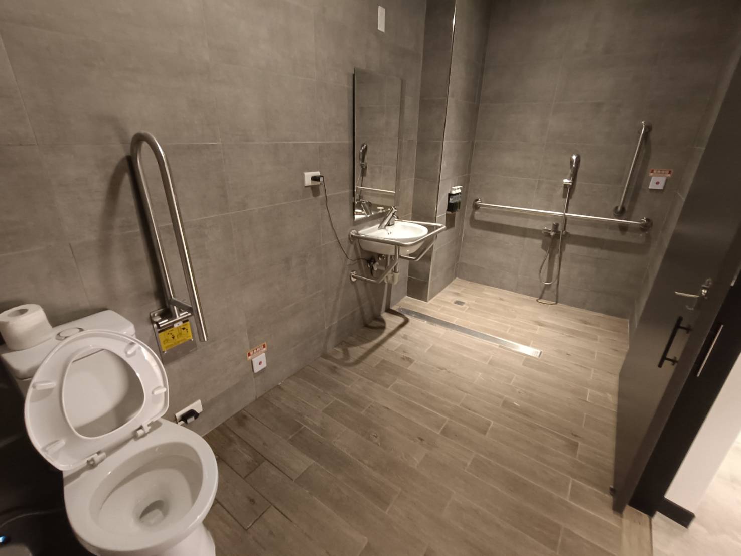 無障礙客房‧設施及友善環境-10