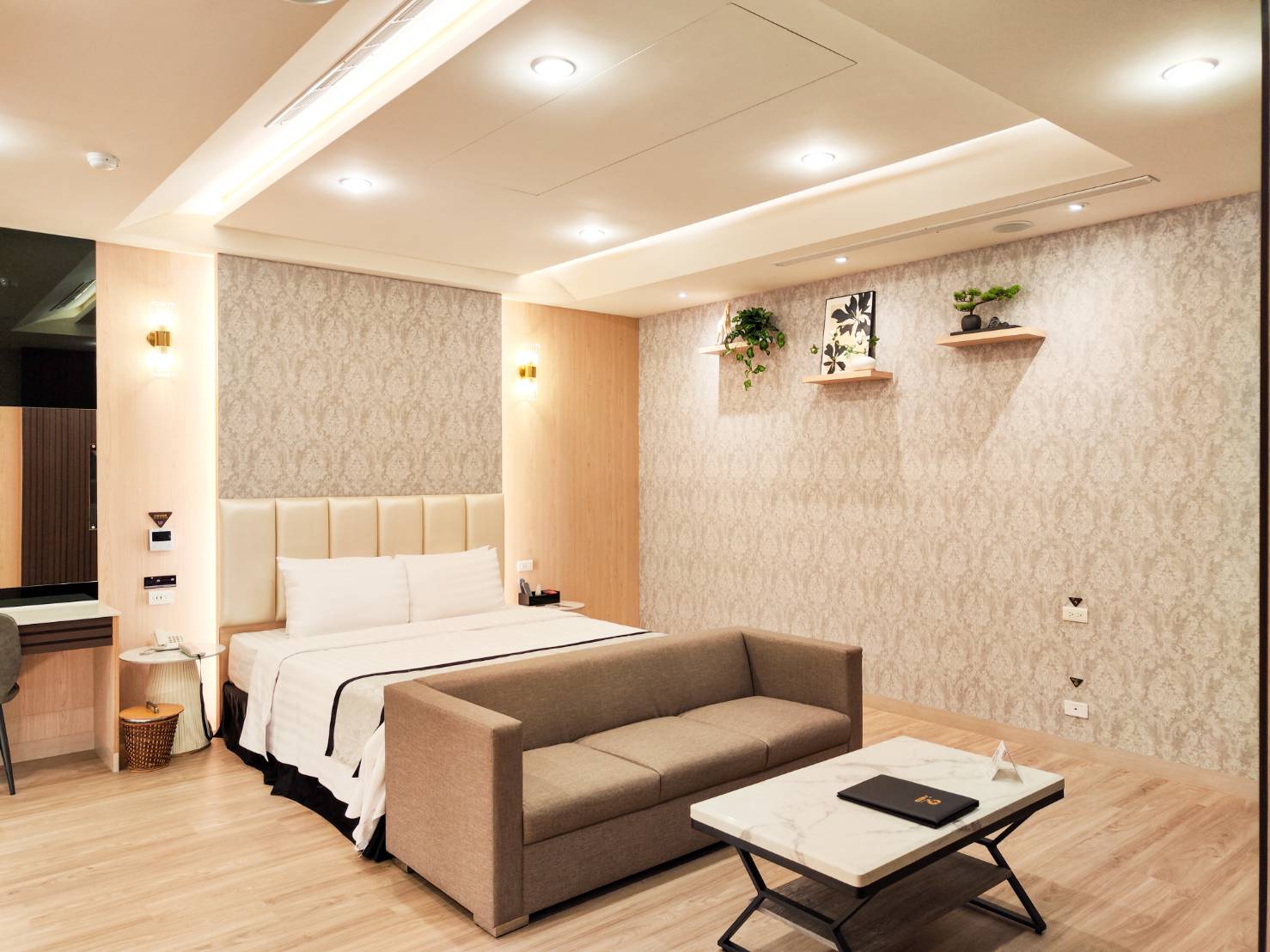 I NEED精品汽車旅館2