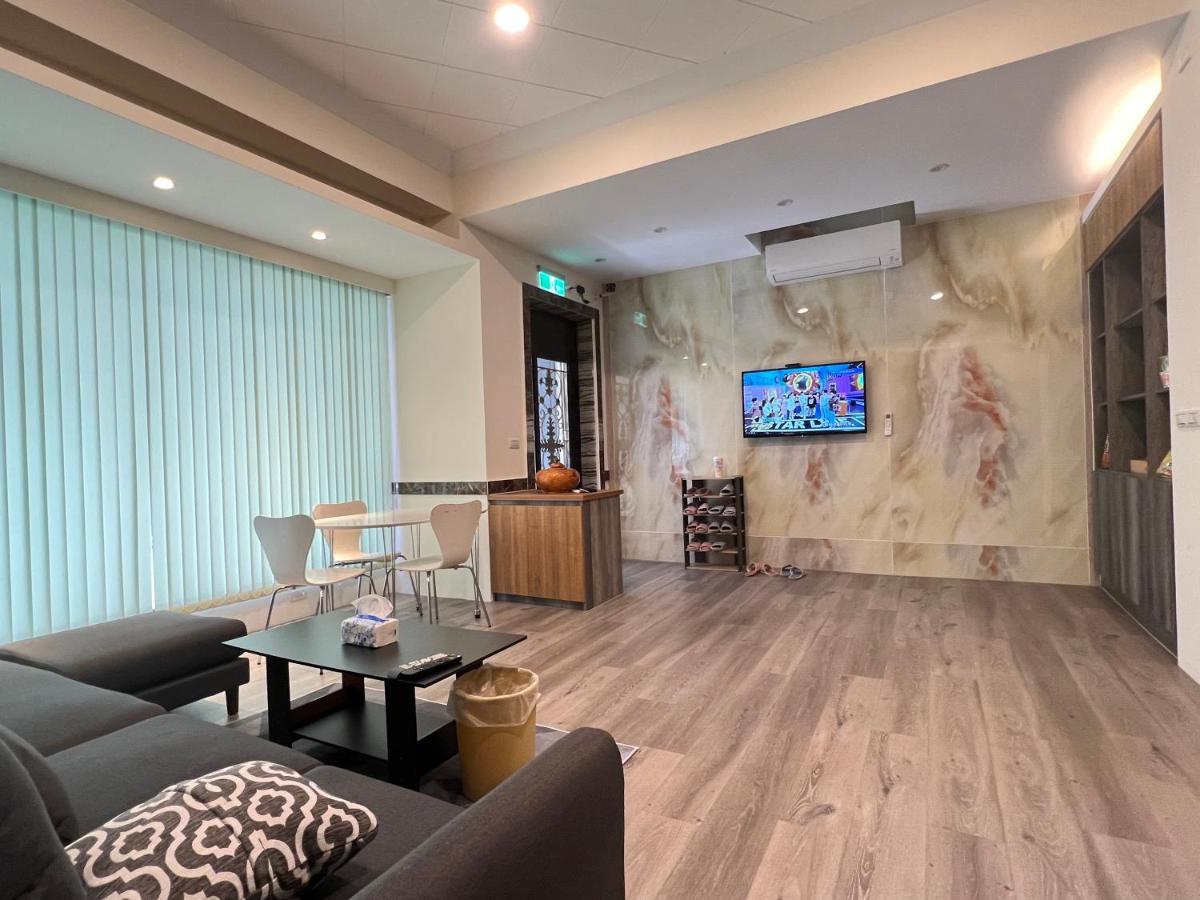 寬品居站前民宿1