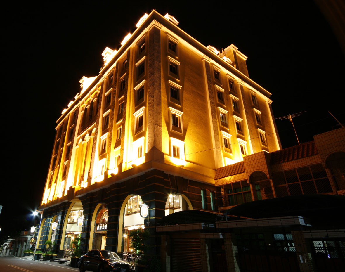 康橋大飯店-台東館-飯店外觀全景