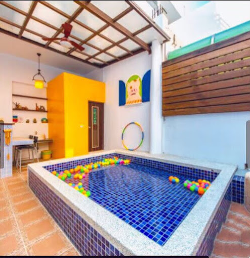 Pig House主題民宿1