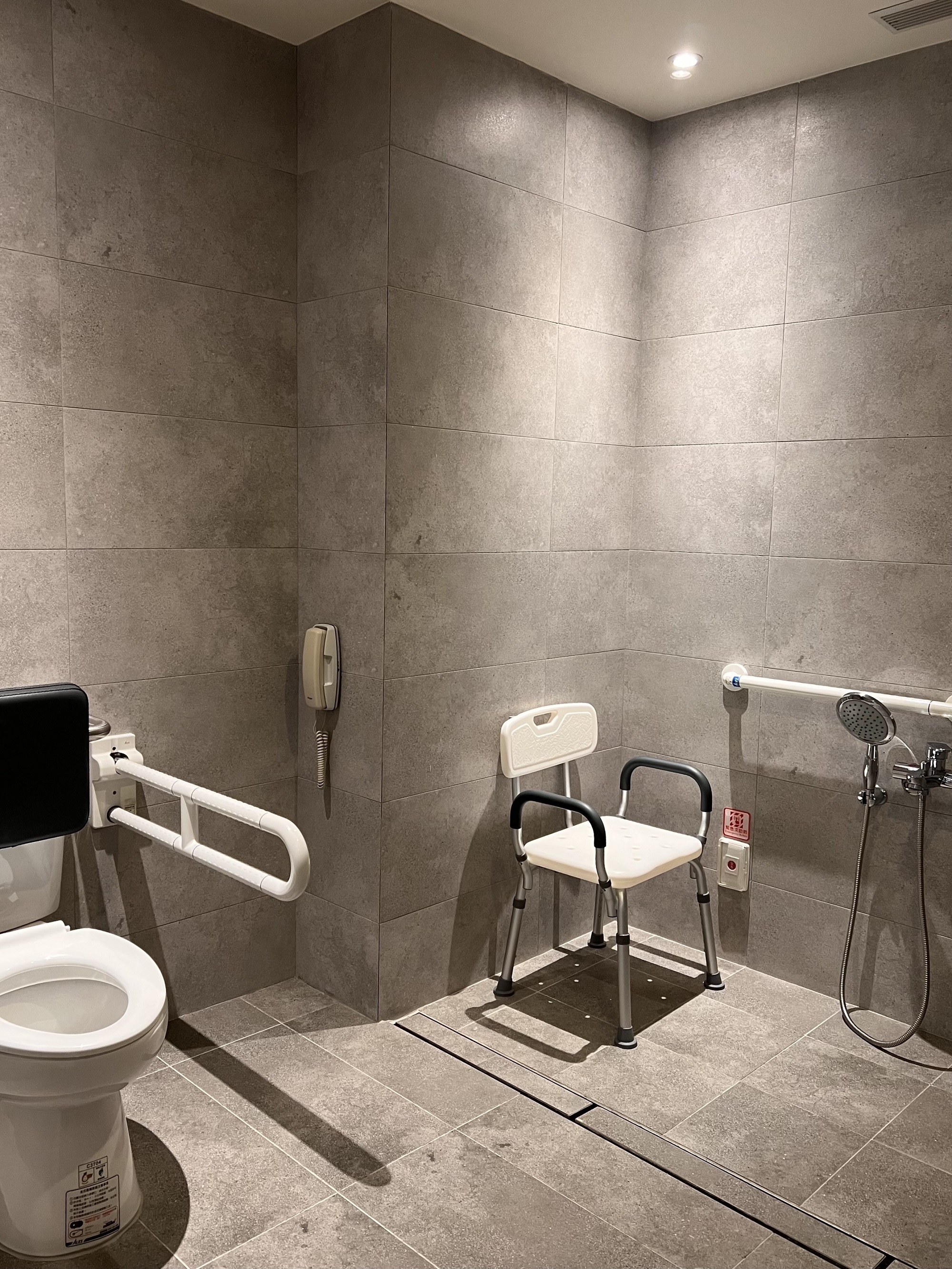 無障礙設施及友善環境-12