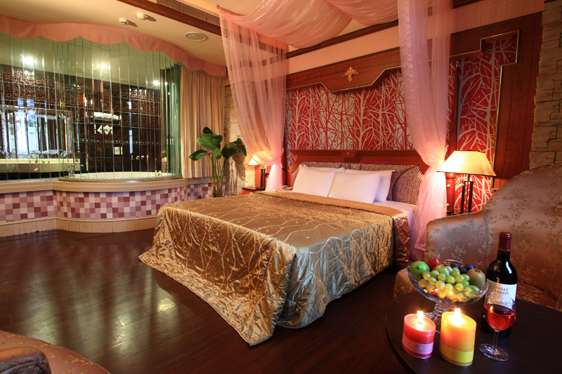 國妃鷹堡汽車旅館仁德館1