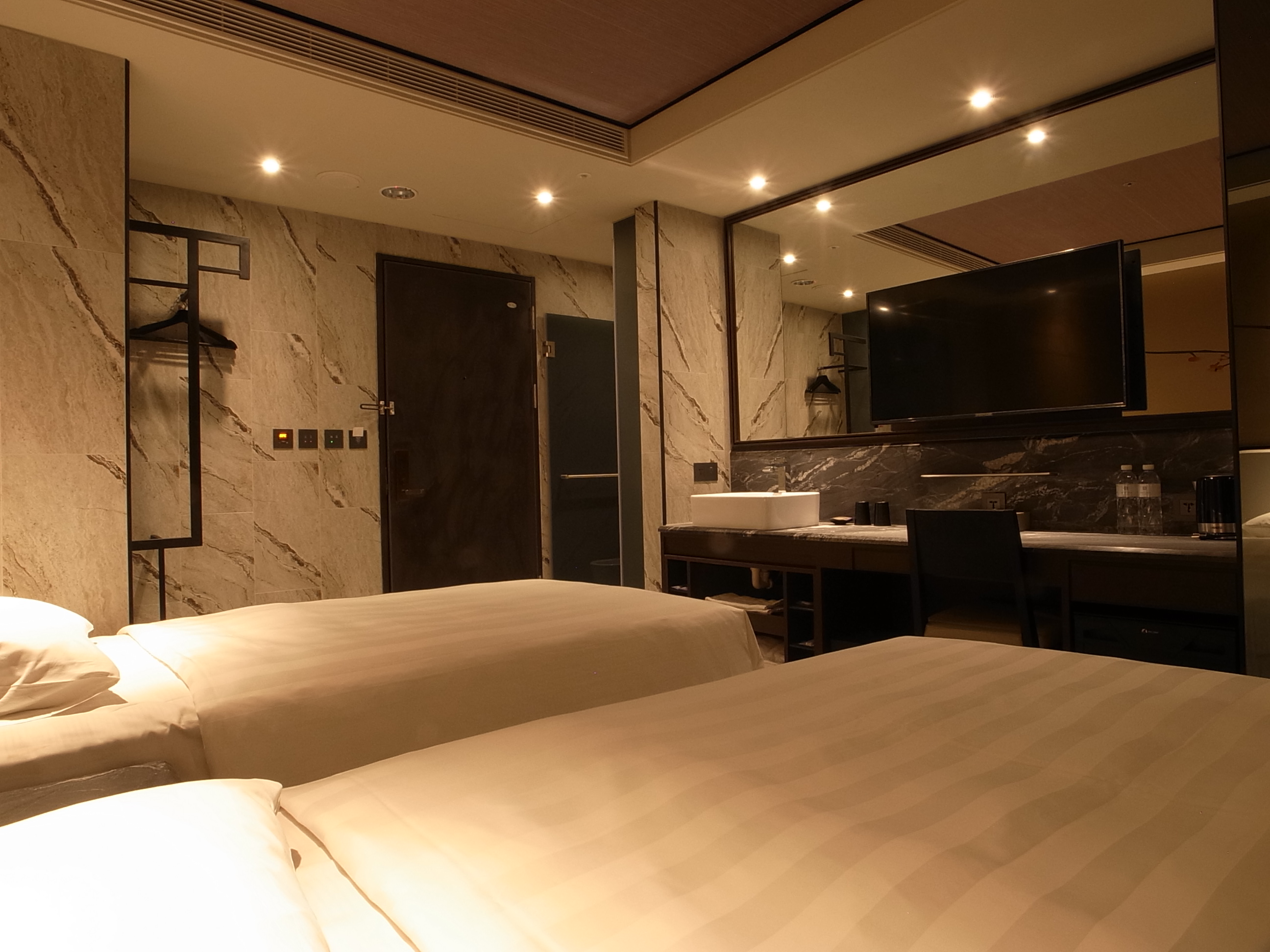 城市商旅德立莊博愛館-5