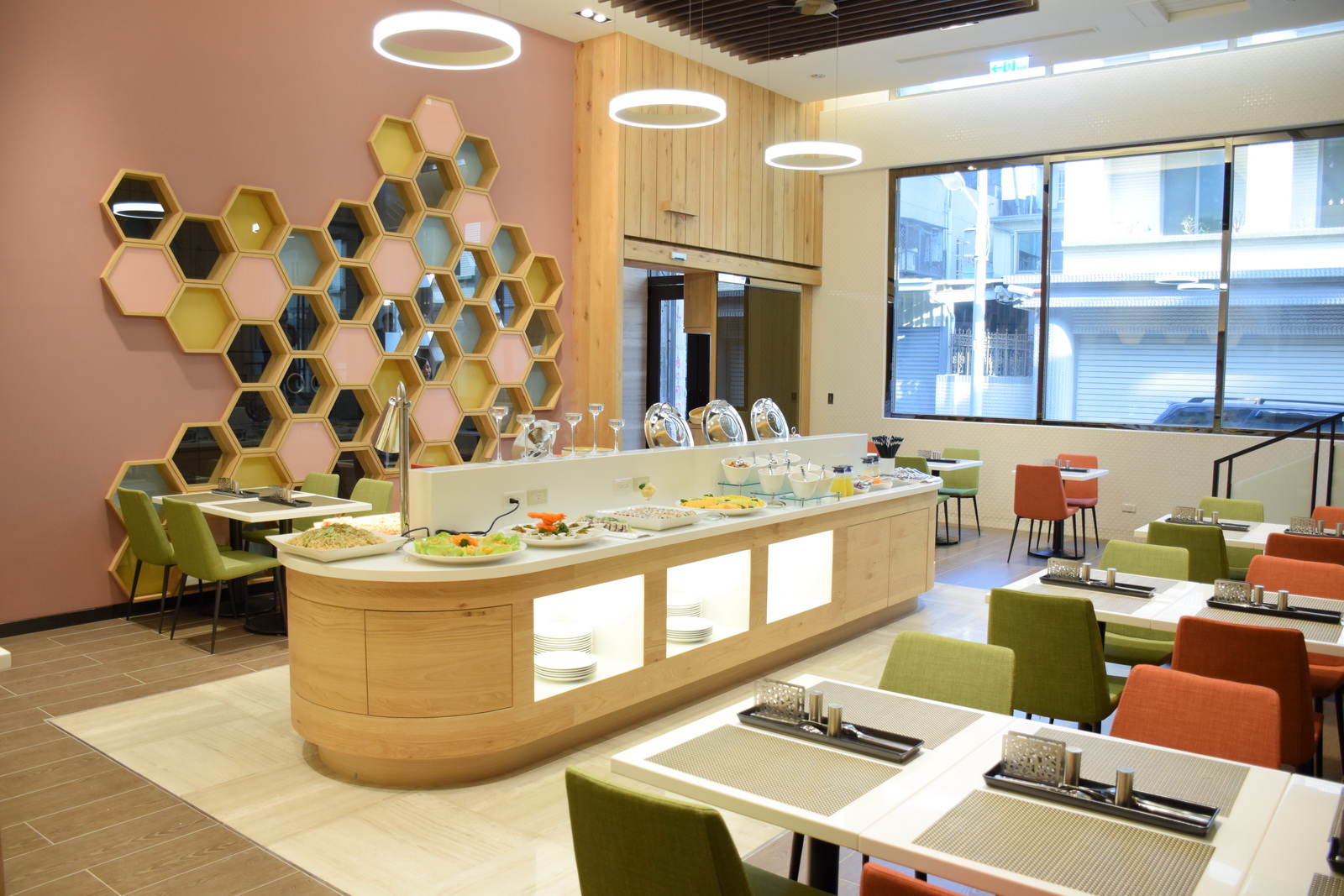 榮美金鬱金香酒店5