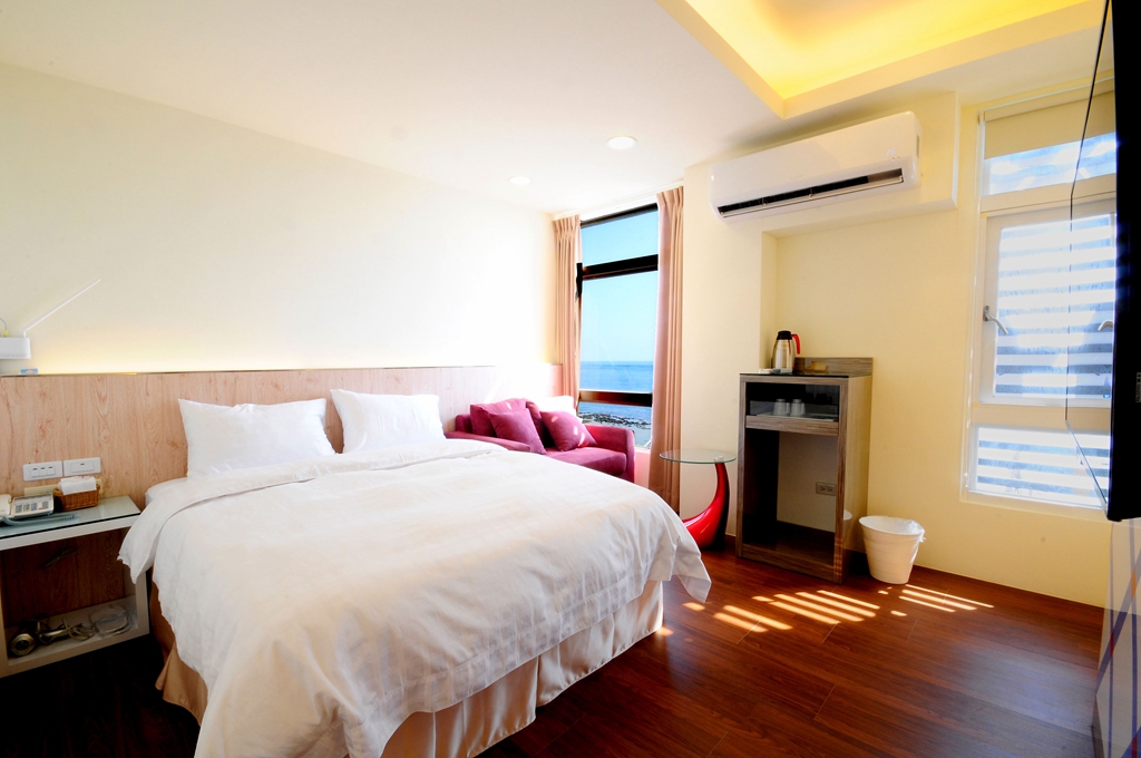 綠堤濱海旅店-3